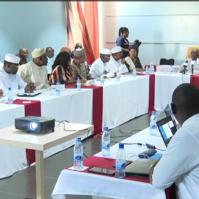 وزير المالية التشادي يلتقي بممثل البنك الدولي لمناقشة خطط 2025-2030