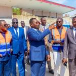 رئيس الحكومة يمنح مهلة شهر لاستكمال تجديد ملعب أومنيسبورت